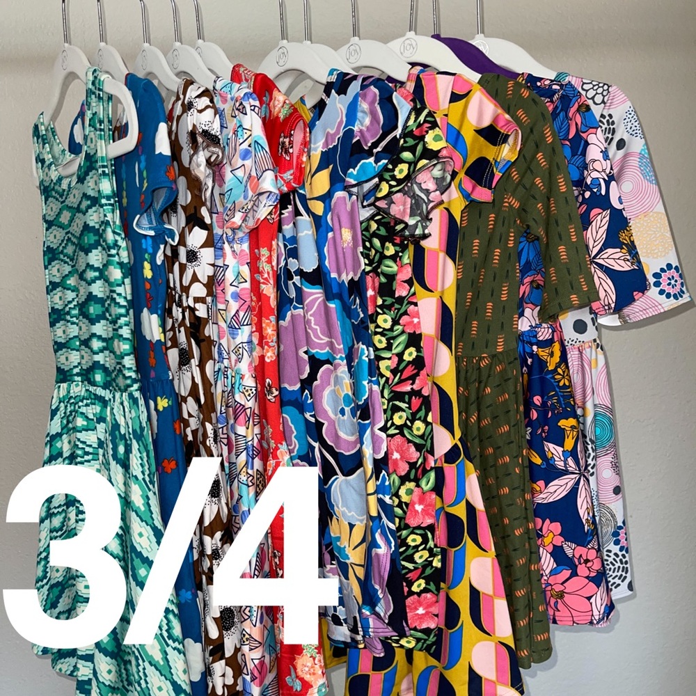 3/4 DOT DOT SMILE TWIRLY DRESSES